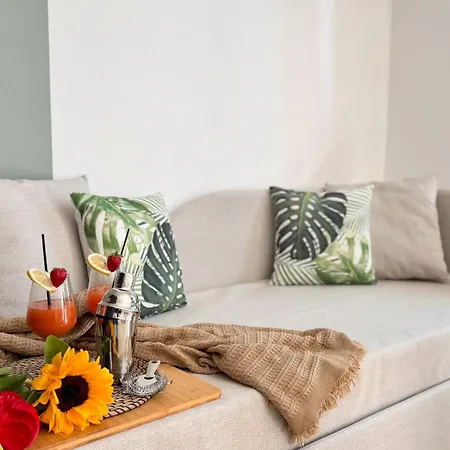 Bagatella Apartment *